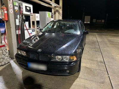 gebraucht BMW 520 i Bj 2001 *ROSTFREI*