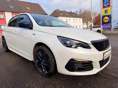 Gebraucht Peugeot 308 Allure GT-Line 131 PS (96 kW) 2020 Blanc nacre Limousine