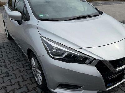 Gebraucht Nissan Micra N-Connecta 101 PS (74 kW) 2019 Silber Kleinwagen
