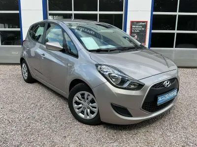 Gebraucht Hyundai ix20 Classic 90 PS (66 kW) 2017 White sand / met Kleinwagen