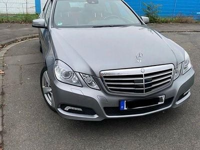 Mercedes E500