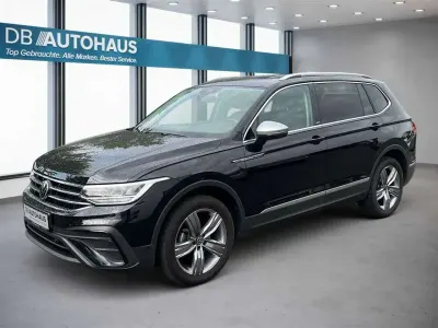 Gebraucht VW Tiguan Allspace Move 150 PS (110 kW) 2024 Schwarz SUV