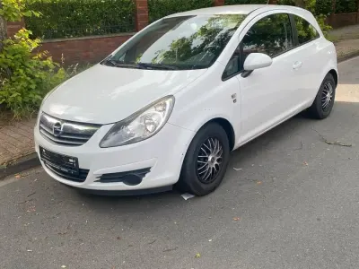 Gebraucht Opel Corsa 87 PS (63 kW) 2010 Weiß Kleinwagen