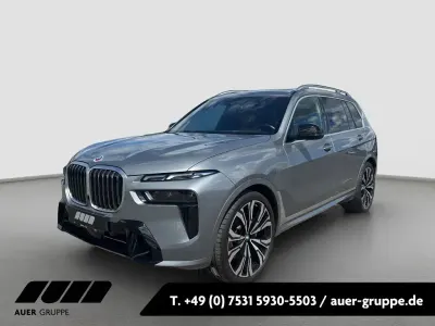 Gebraucht BMW X7 M Sport 530 PS (389 kW) 2023 Grau SUV