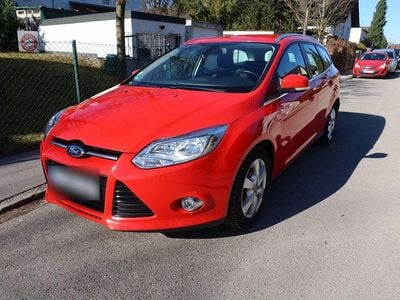 Gebraucht Ford Focus Titanium 105 PS (77 kW) 2013 Rot Kombi
