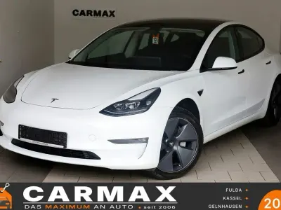 Gebraucht Tesla Model 3 350 kW (476 PS) 2023 Weiß metallic (metallic) Limousine