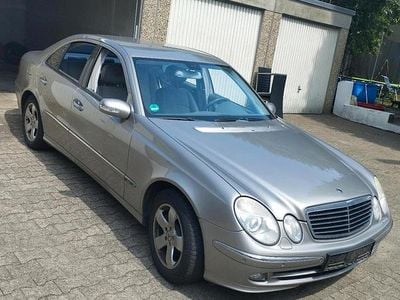 Mercedes E350