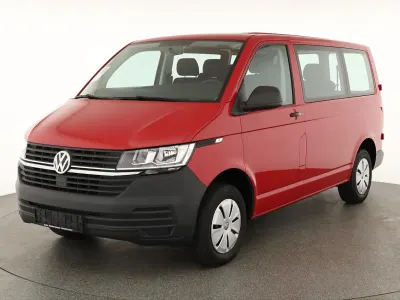 Gebraucht VW T6.1 110 PS (80 kW) 2021 Kirschrot Van