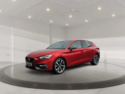 Gebraucht Seat Leon FR 150 PS (110 kW) 2022 ´desire´ rot Limousine