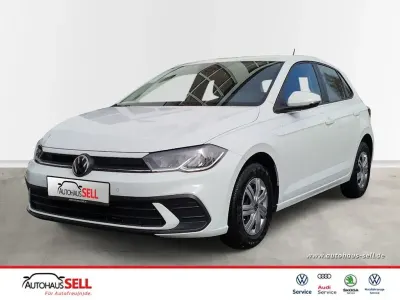 Używany VW Polo Basis 80 KM (58 kW) 2022 Biały Hatchback