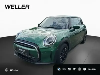 Gebraucht Mini ONE 102 PS (75 kW) 2022 British racing green (dunkelgrün) Kleinwagen