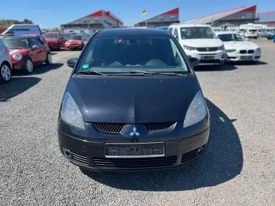 Occasion Mitsubishi Colt Motion 95 PK (69 kW) 2008 Zwart Sedan