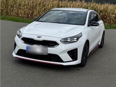 Begagnad Kia ProCeed GT 204 HK (150 kW) 2019 Vit Kombi