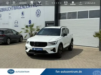 Gebraucht Volvo XC40 Plus 163 PS (119 kW) 2025 Weiß SUV