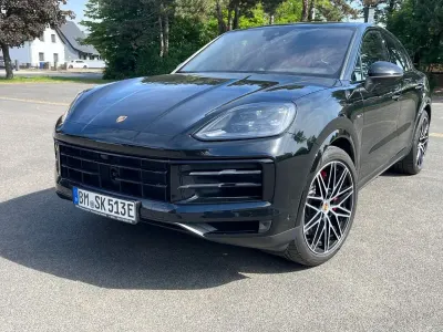 Gebraucht Porsche Cayenne 519 PS (381 kW) 2024 Schwarz SUV