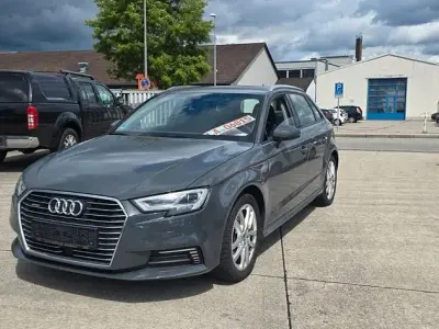 Usata Audi A3 Sportback e-tron Sport 150 CV (110 kW) 2020 Grigio Utilitaria