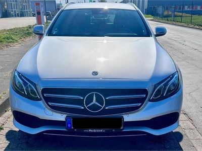 Mercedes E220