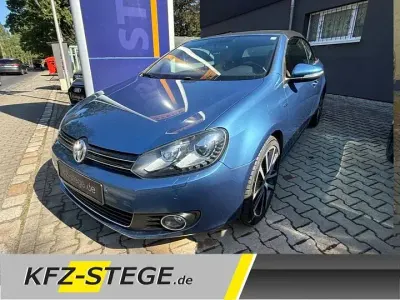 Gebraucht VW Golf Cabriolet LOUNGE 140 PS (102 kW) 2015 Blau Cabrio