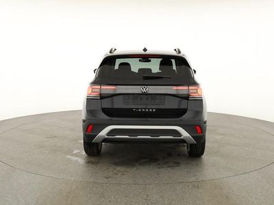 Neu VW T-Cross Life 150 PS (110 kW) 2026 Deep black perleffekt SUV