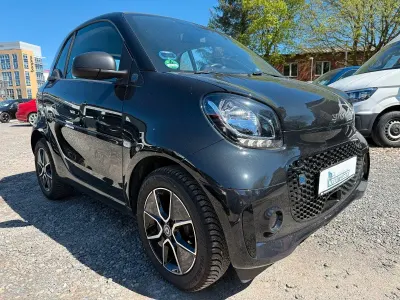 Gebraucht Smart ForTwo Coupé 60 kW (82 PS) 2021 Schwarz Coupé