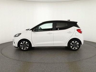 Nuova Hyundai i10 64 CV (47 kW) 2025 Grigio Utilitaria