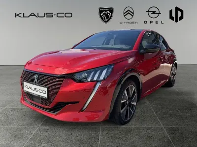 Gebraucht Peugeot e-208 GT 100 kW (136 PS) 2020 Rot Kleinwagen