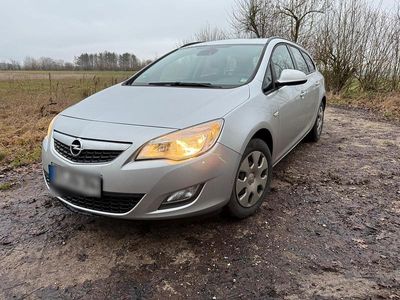 Gebraucht Opel Astra 120 PS (88 kW) 2012 Silber Kombi