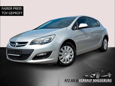 Gebraucht Opel Astra Selection 116 PS (85 kW) 2015 Silber Limousine