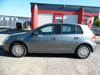 Second-hand VW Golf VII Trendline 86 CP (63 kW) 2012 Gri Berlinǎ