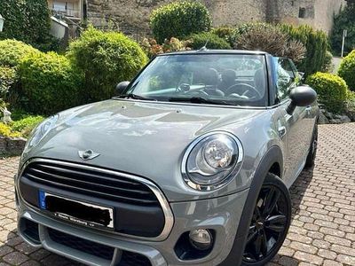 Grau Gebraucht 2018 Mini John Cooper Works Kleinwagen | 13.200 € (Fairer Preis)