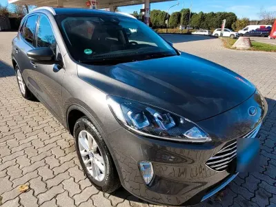 Gebraucht Ford Kuga Titanium 190 PS (139 kW) 2020 Grau SUV