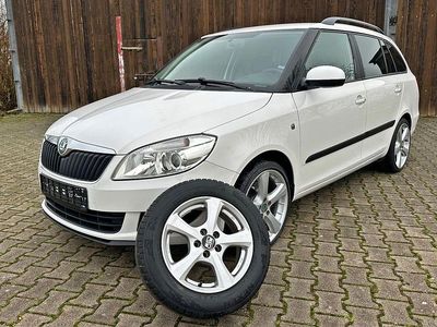 Gebraucht Skoda Fabia 105 PS (77 kW) 2012 Weiß Kombi