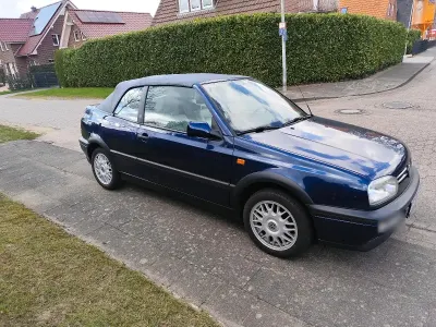 Używany VW Golf 90 KM (66 kW) 1994 Niebieski Kabriolet