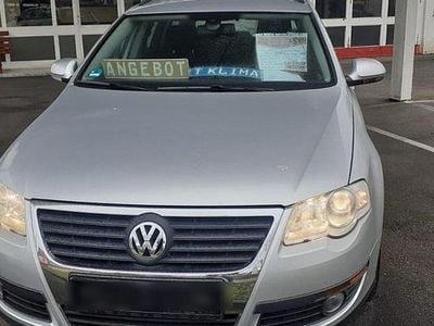 Gebraucht VW Passat 102 PS (75 kW) 2007 Silber Kombi
