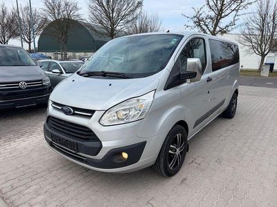 Gebraucht Ford Transit Custom 131 PS (96 kW) 2017 Silber Van / Kleinbus