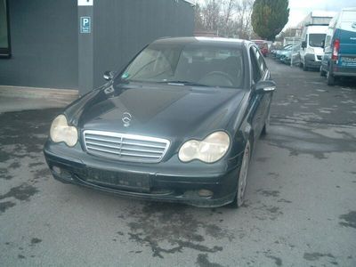 Mercedes C180