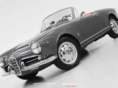 Gebraucht Alfa Romeo Giulia Spider 92 PS (67 kW) 1963 Grau Cabrio