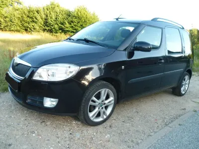 Gebraucht Skoda Roomster Comfort 86 PS (63 kW) 2009 Schwarz Van / Kleinbus