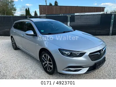 Używany Opel Insignia Edition 136 KM (100 kW) 2020 Srebrny Kombi