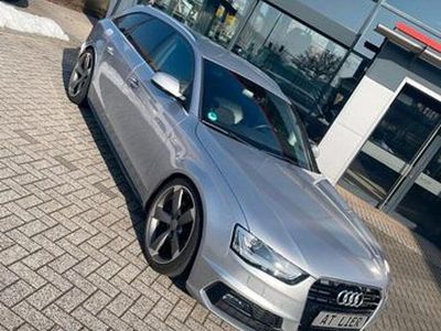 Gebraucht Audi A4 S-Line 170 PS (125 kW) 2015 Silber Kombi