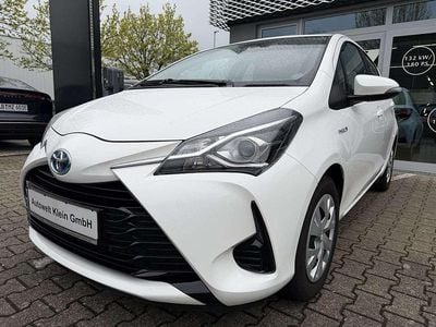 Gebraucht Toyota Yaris Comfort 75 PS (55 kW) 2017 Schneeweiß Limousine