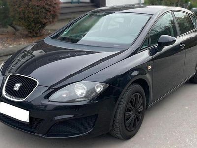 Schwarz Gebraucht 2011 Seat Leon Ecomotive Limousine | 3.000 € (Fairer Preis)