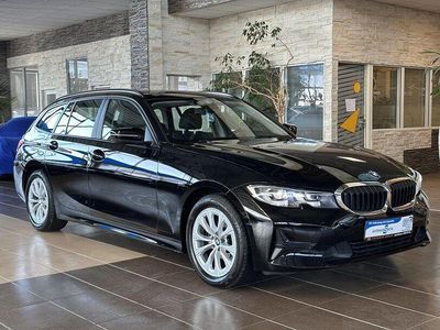 Gebraucht BMW 320 Sport Line 190 PS (139 kW) 2021 Schwarz Kombi