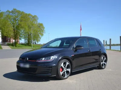 Używany VW Golf VII GTI 230 KM (169 kW) 2015 Czarny Sedan/Limuzyna