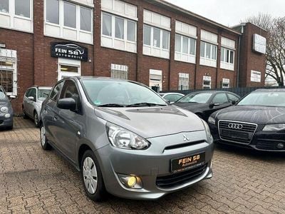 Grau Gebraucht 2016 Mitsubishi Space Star Diamant Edition Kleinwagen | 4.400 € (Fairer Preis)
