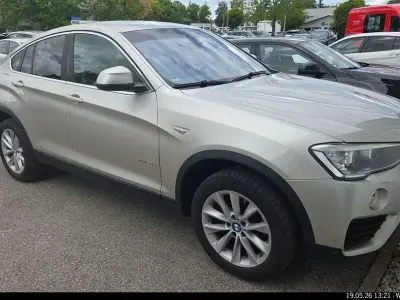 Gebraucht BMW X4 190 PS (139 kW) 2015 Silber SUV