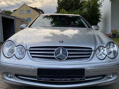 Silber Gebraucht 2003 Mercedes CLK320 Elegance Coupé | 10.999 € (Teuer)