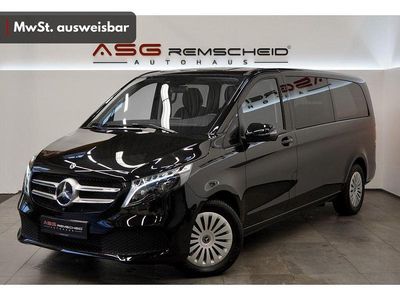 Gebraucht Mercedes V300 237 PS (174 kW) 2023 Obsidianschwarz metallic Van / Kleinbus