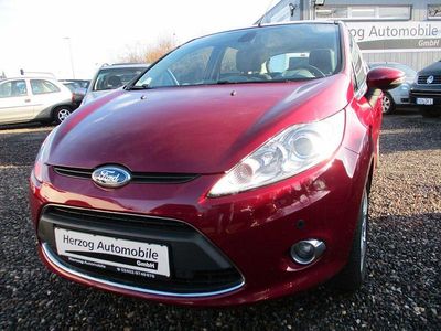 Gebraucht Ford Fiesta Titanium 97 PS (71 kW) 2009 Violett Limousine