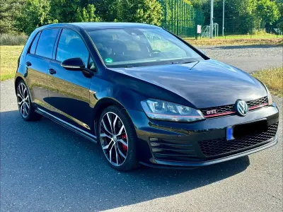 Gebraucht VW Golf VII GTI 230 PS (169 kW) 2016 Schwarz Limousine